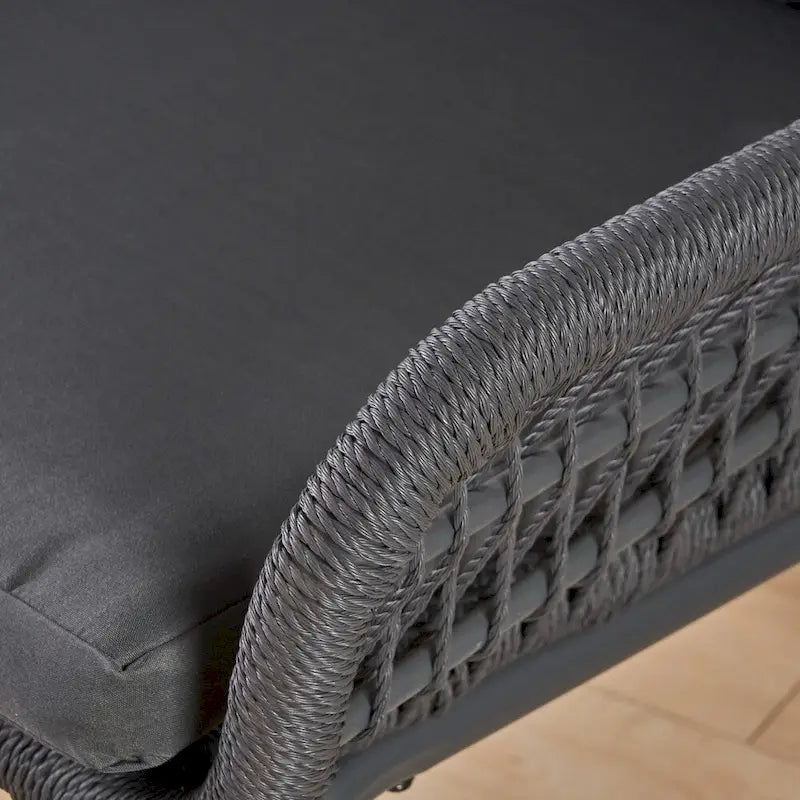 Indoor steel and rope-woven armchair (with seat cushion)